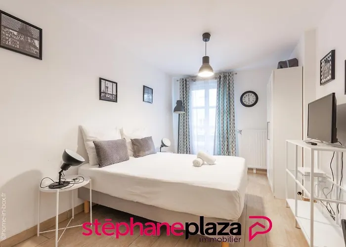 Plaza Scandinaves 05 *